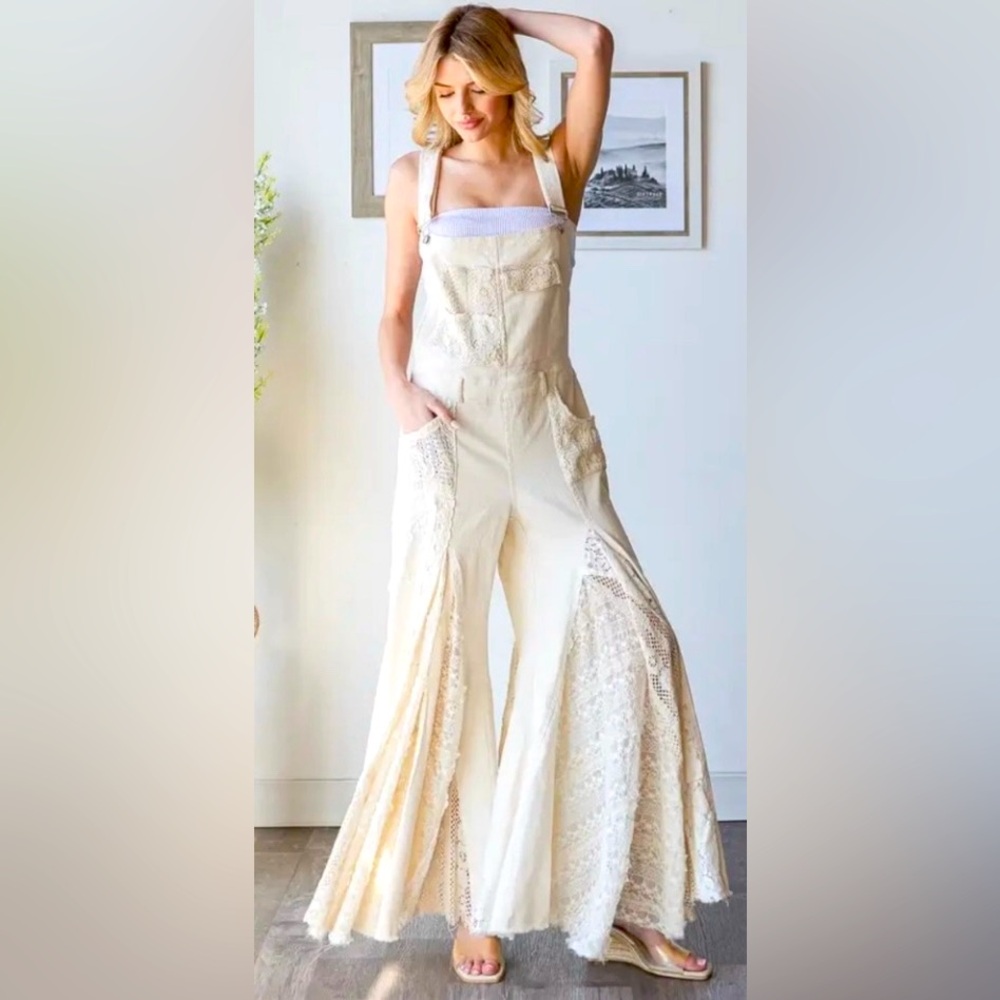 NWT Oli & Hai Cream Lace Jumpsuit Medium